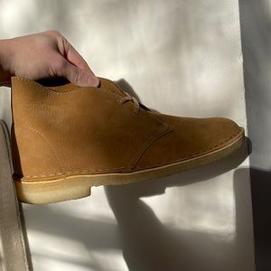 Clarks Womens Desert Boots NWOT